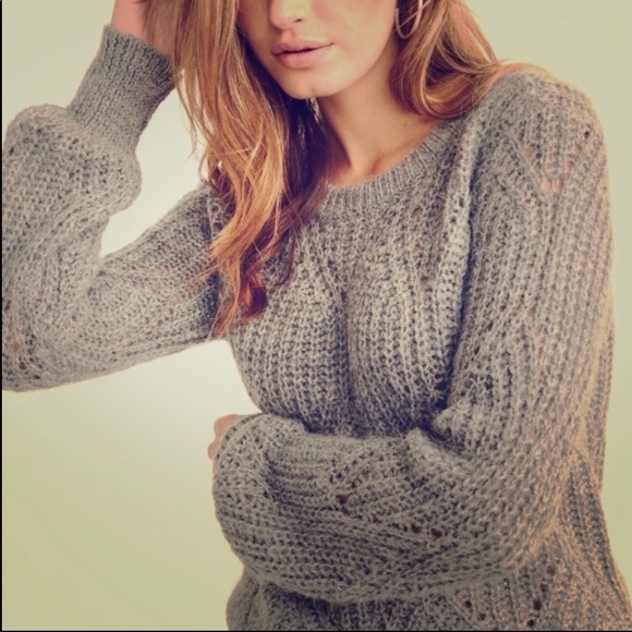 NWT Abercrombie & Fitch Gray Sweater XS & Small Available - Picture 7 of 7